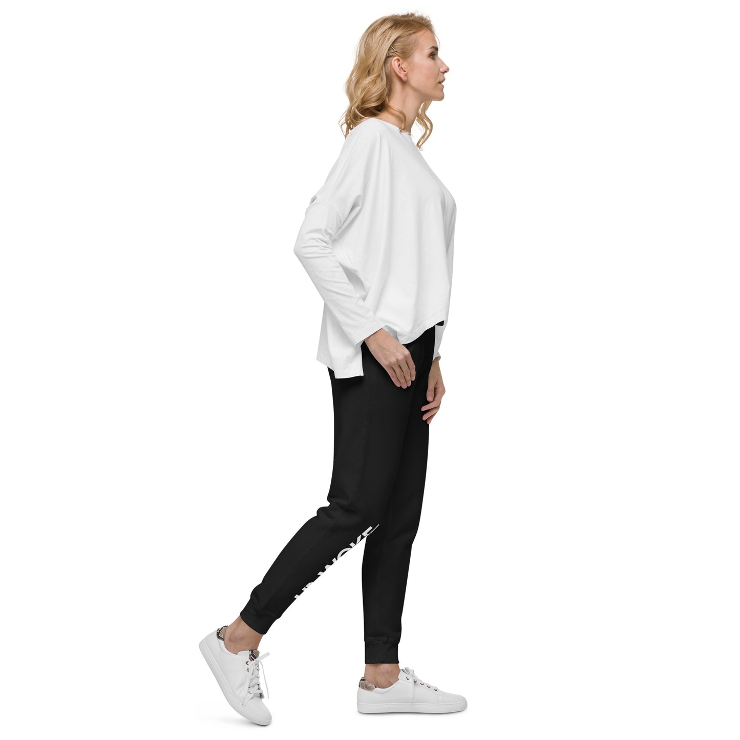 Unwoke Fleece sweatpants